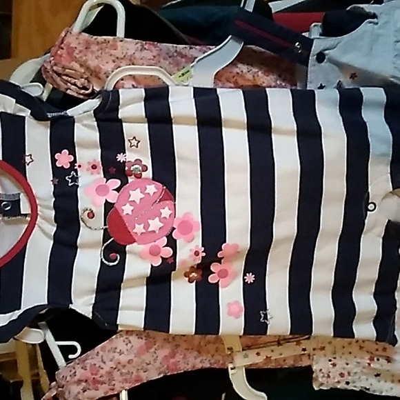 dresses - Picture 3 of 4